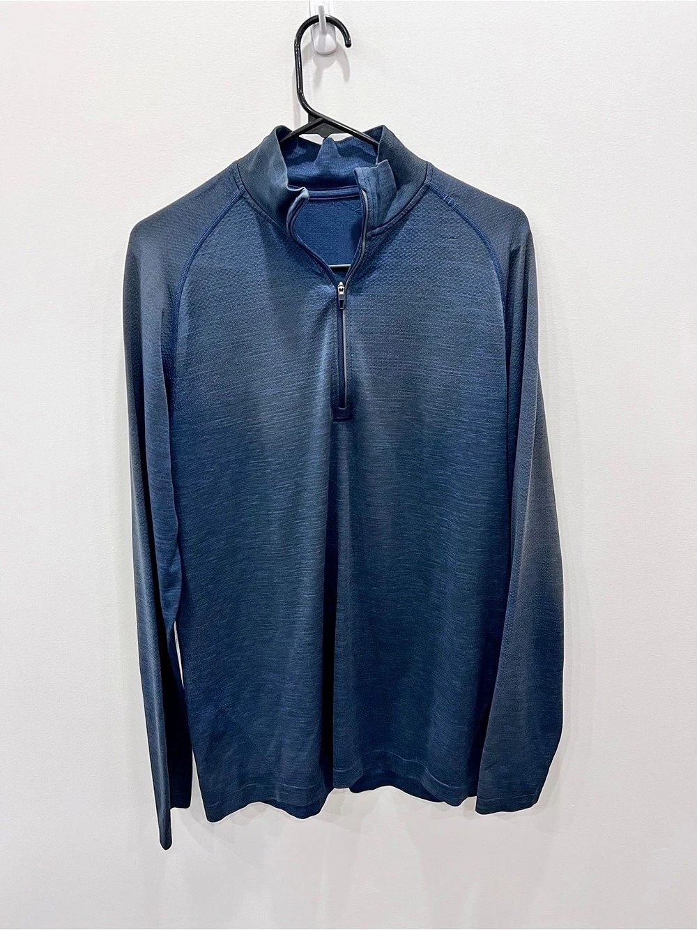 lululemon Metal Vent Tech Half Zip Blue Size Small